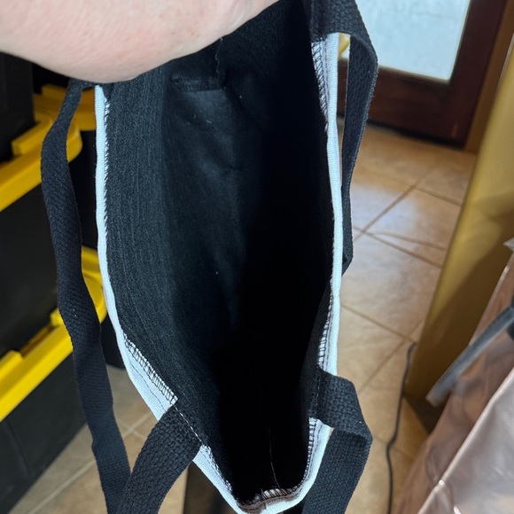 NWOT Unbranded Scenic Landscape Tote Bag - Picture 4 of 4